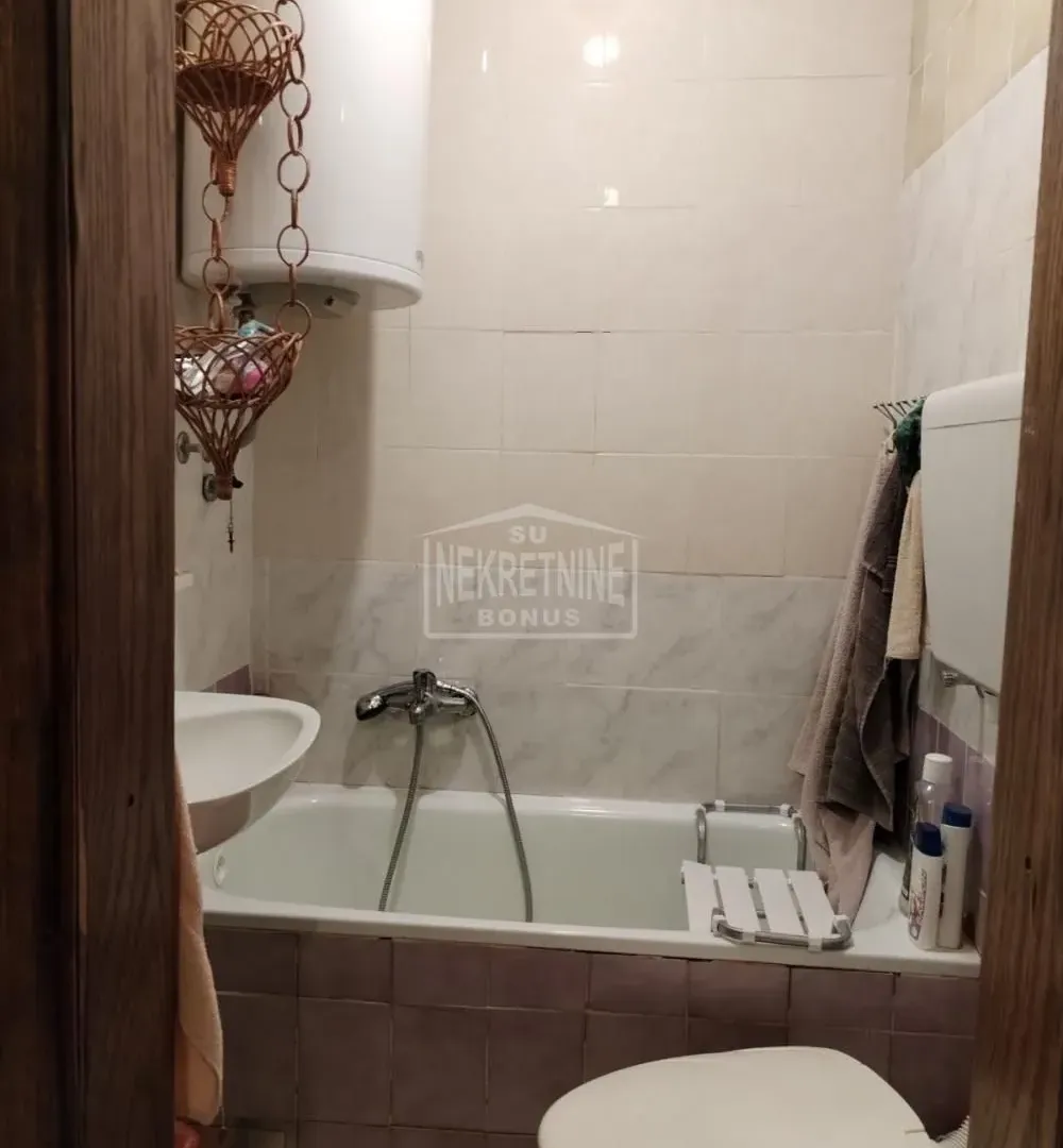Prodaja, kuća, 36m², Centar, Subotica