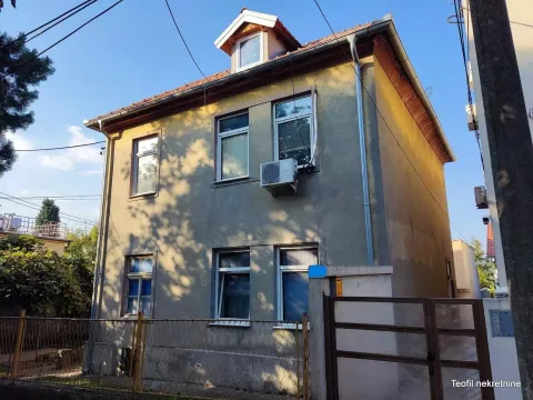 Prodaja, kuća, 200m², Zemun Gardoš, Zemun Sve Podlokacije - image 3