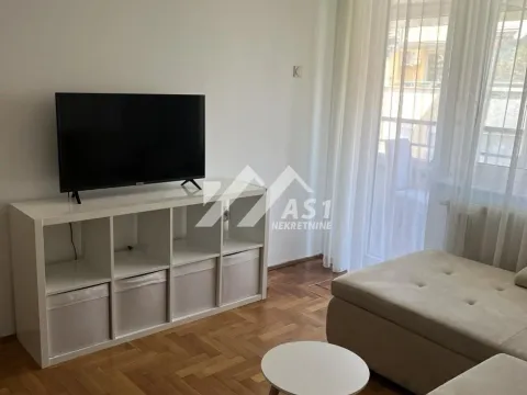 Izdavanje, dvosoban stan, 45m², Grbavica, Novi Sad Sve Podlokacije - image 2