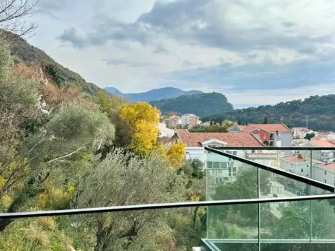 Sale, one bedroom apartment, 46m², Petrovac, Budva - image 5