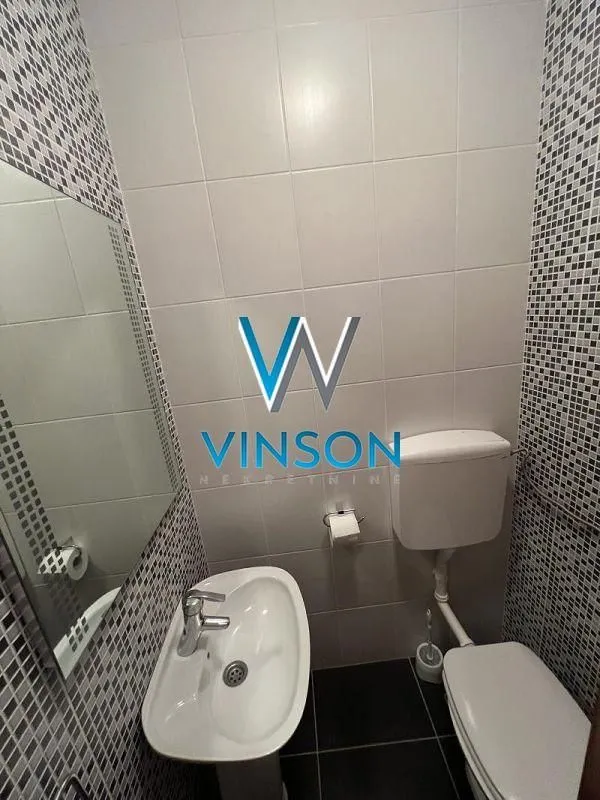 Prodaja, trosoban stan, 130m², Sremska Kamenica, Petrovaradin