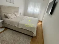 Izdavanje, dvosoban stan, 72m², New City, Podgorica - image 8