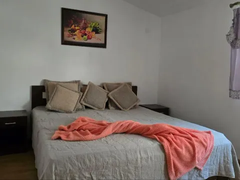 Prodaja, dvosoban stan, 74m², Petrovac, Budva - image 3