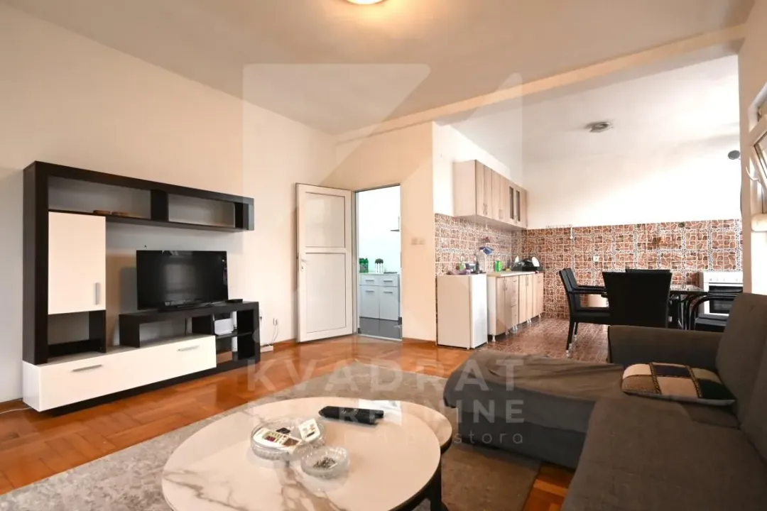Rent, two bedroom apartment, 90m², Dalmatinska ulica, Podgorica