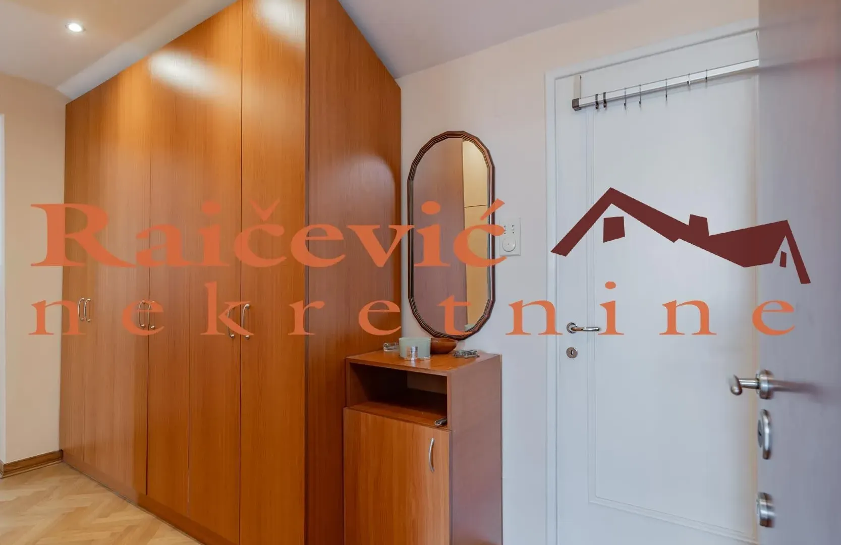 Rent, three bedroom apartment, 83m², Stari Grad, Beograd