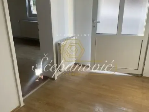 Prodaja, kuća, 150m², Centar, Novi Sad - image 6