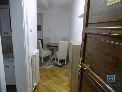 Izdavanje, dvosoban stan, 46m², Centar, Paraćin - image 2