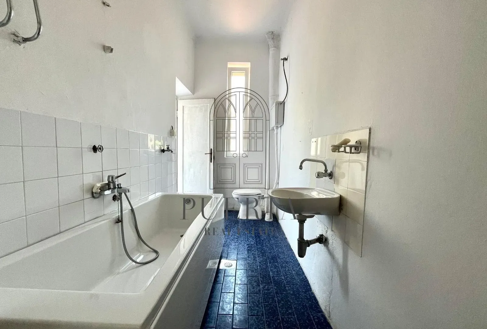 Rent, two bedroom apartment, 70m², Centar, Podgorica