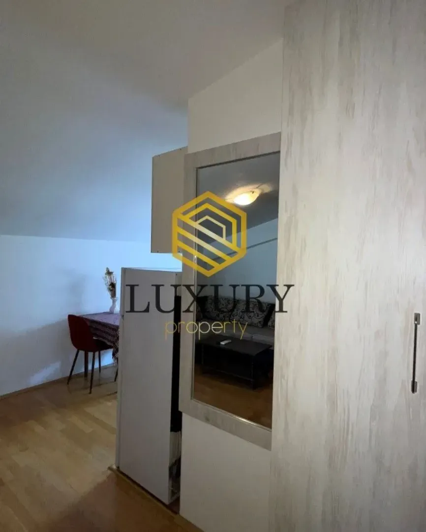 Rent, studio apartment, 30m², Stari Aerodrom, Podgorica