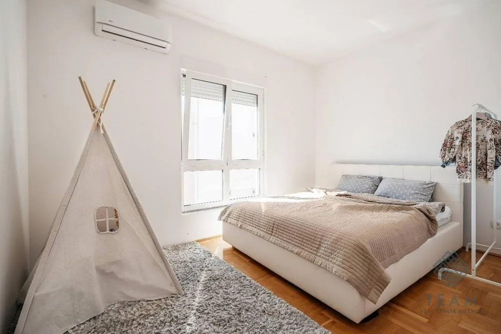 Sale, three bedroom apartment, 105m², Centar, Budva