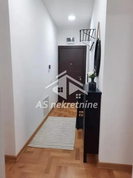 Rent, two bedroom apartment, 44m², Stari Grad, Beograd
