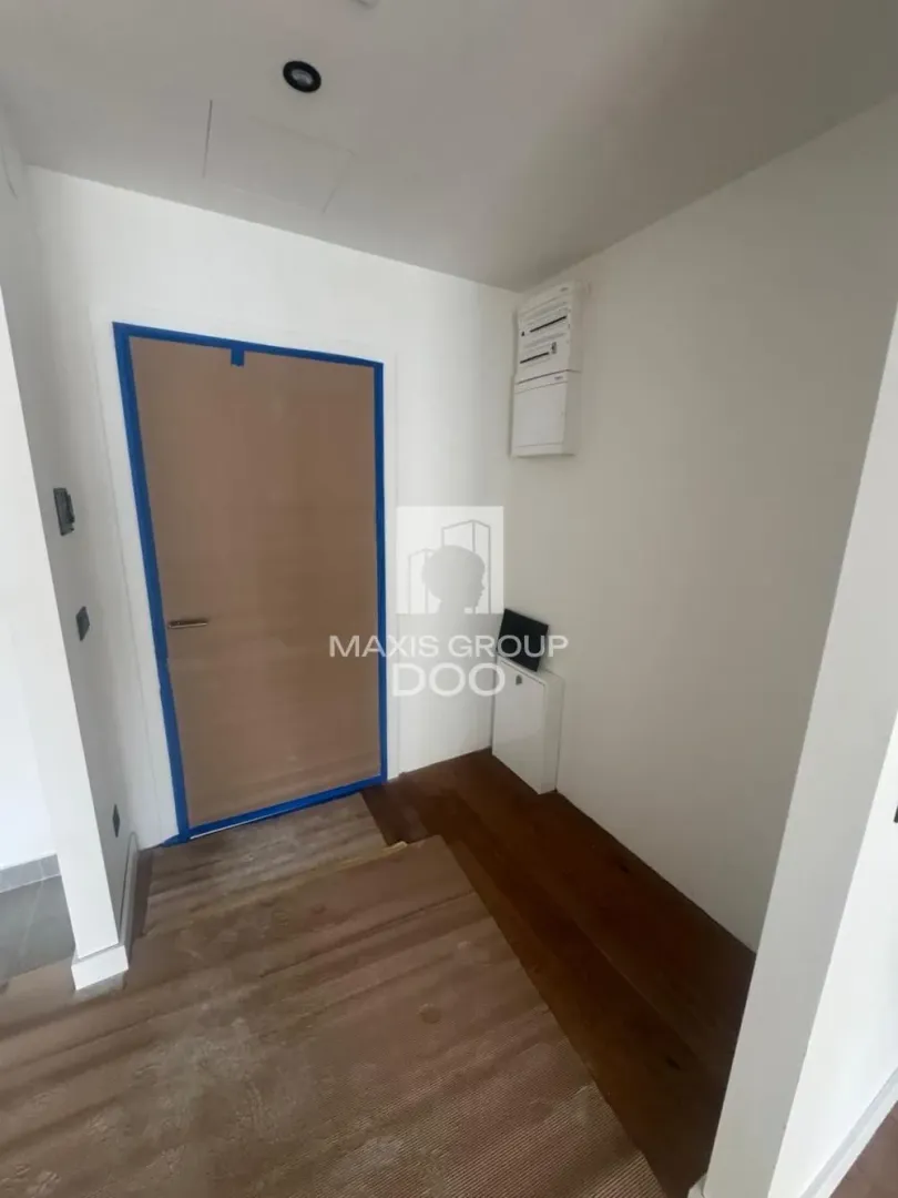 Prodaja, dvosoban stan, 62m², Savski Venac, Beograd