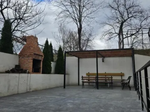 Izdavanje, trosoban stan, 55m², Zemun Cara Dušana, Zemun Sve Podlokacije - image 9