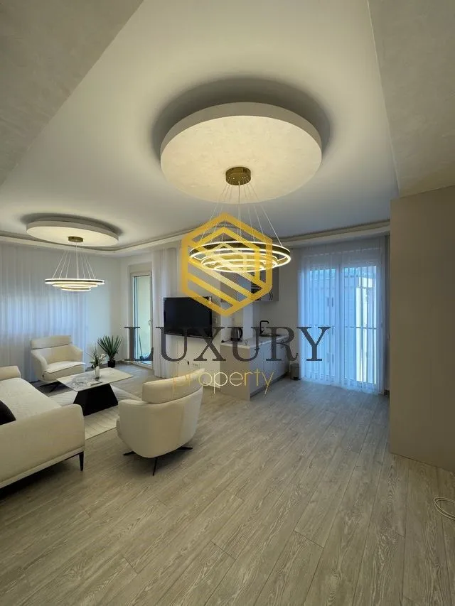 Prodaja, dvosoban stan, 74m², Bečići, Budva
