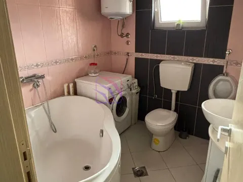 Prodaja, kuća, 89m², Stari Aerodrom, Podgorica - image 12