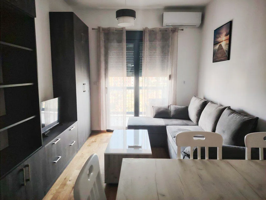 Izdavanje, jednosoban stan, 45m², Zabjelo, Podgorica