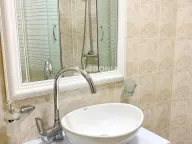 Izdavanje, trosoban stan, 135m², Savski Venac, Beograd - image 12