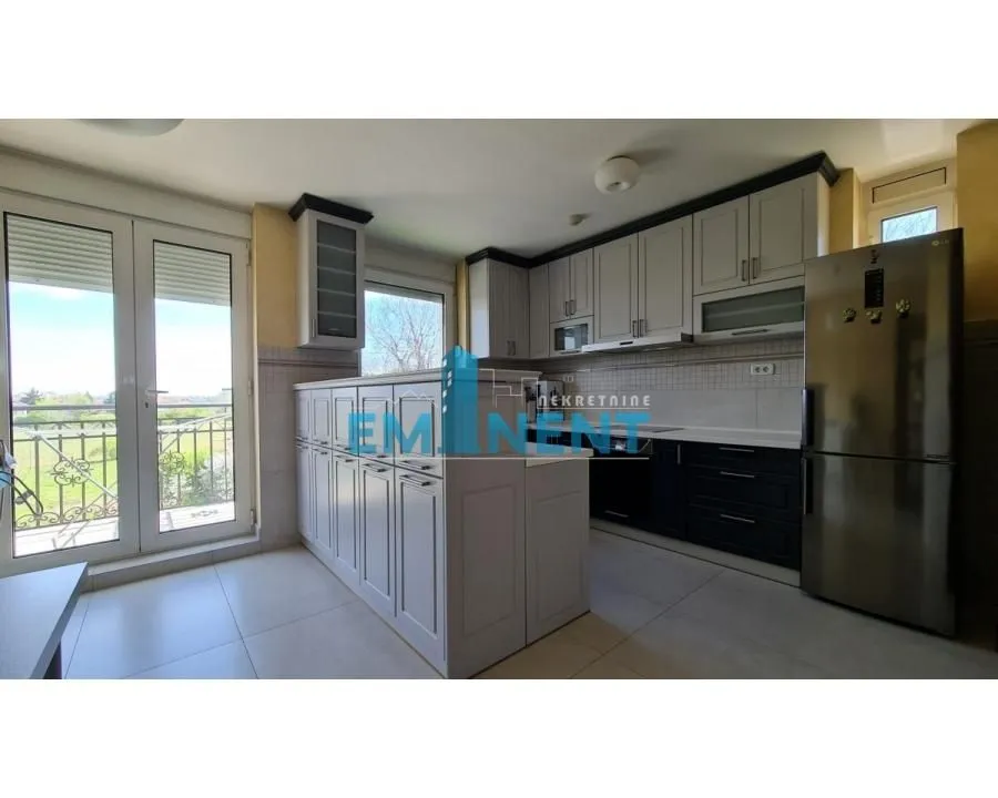 Sale, house, 360m², Bezanijska Kosa 2, Bežanijska Kosa Sve Podlokacije
