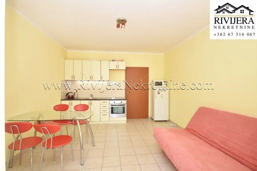 Prodaja, jednosoban stan, 46m², Baošići, Herceg Novi