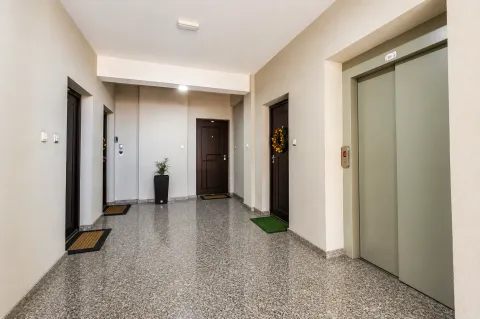 Izdavanje, dvosoban stan, 92m², Zabjelo, Podgorica - image 10