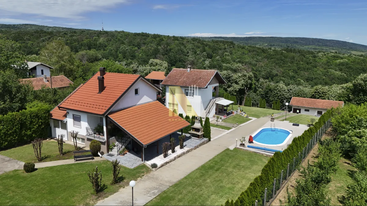 Prodaja, kuća, 249m², Krstašice, Irig