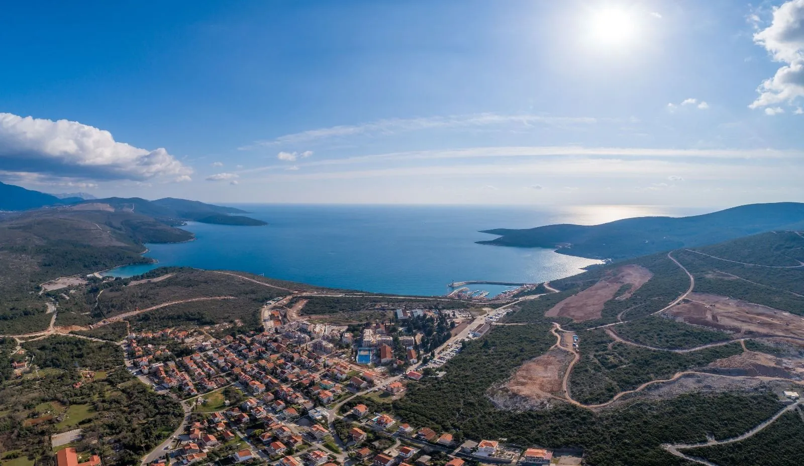 Prodaja, dvosoban stan, 98m², Luštica, Tivat