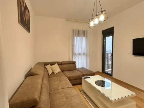 Rent, one bedroom apartment, 48m², City Kvart, Podgorica - image 2