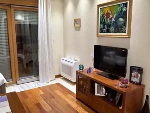 Prodaja, jednosoban stan, 55m², Centar, Podgorica - image 4