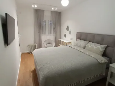 Izdavanje, dvosoban stan, 56m², Ljubović, Podgorica - image 7