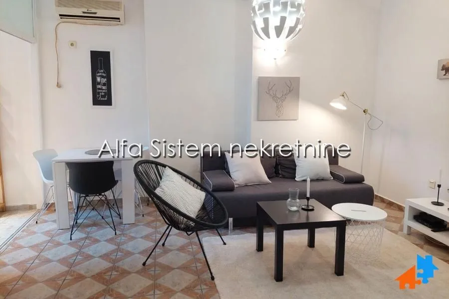 Rent, two bedroom apartment, 55m², Stari Grad, Beograd