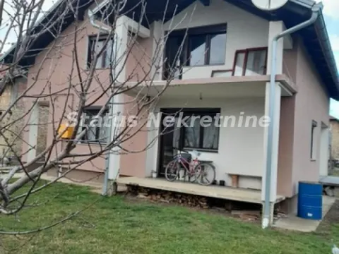 Prodaja, kuća, 180m², Temerin, Novi Sad