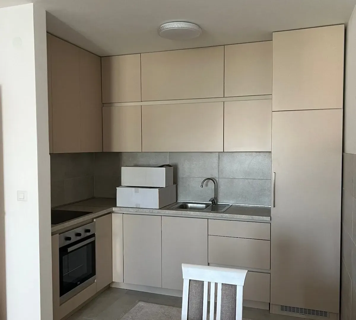 Rent, one bedroom apartment, 52m², Stari Aerodrom, Podgorica