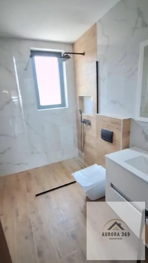 Prodaja, trosoban stan, 93m², Banja Vrdnik, Irig