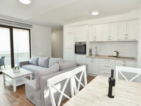 Prodaja, jednosoban stan, 53m², Bečići, Budva - image 13