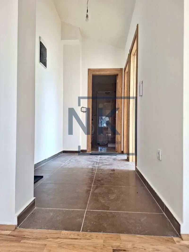 Prodaja, dvosoban stan, 74m², Stari Aerodrom, Podgorica