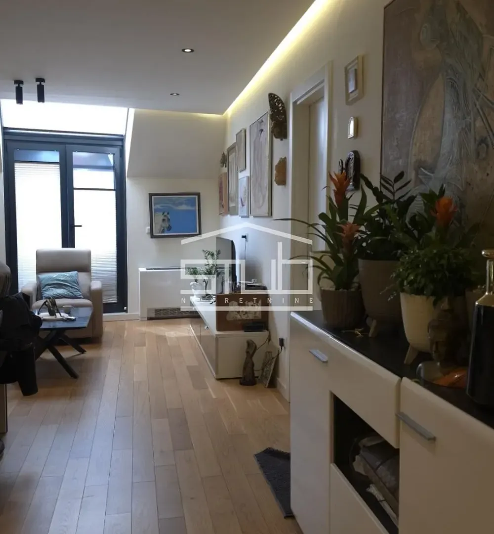 Rent, two bedroom apartment, 60m², Vračar Sve Podlokacije, Beograd