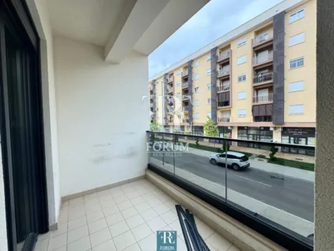 Izdavanje, dvosoban stan, 60m², City Kvart, Podgorica - image 11