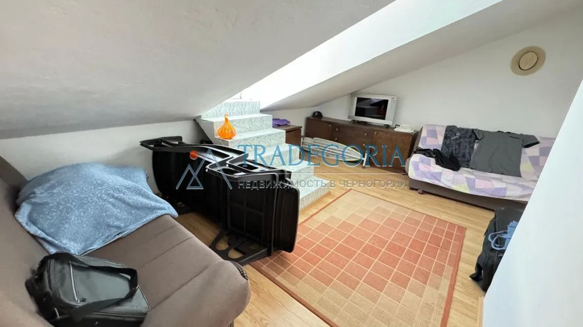 Prodaja, dvosoban stan, 65m², Radovići, Tivat