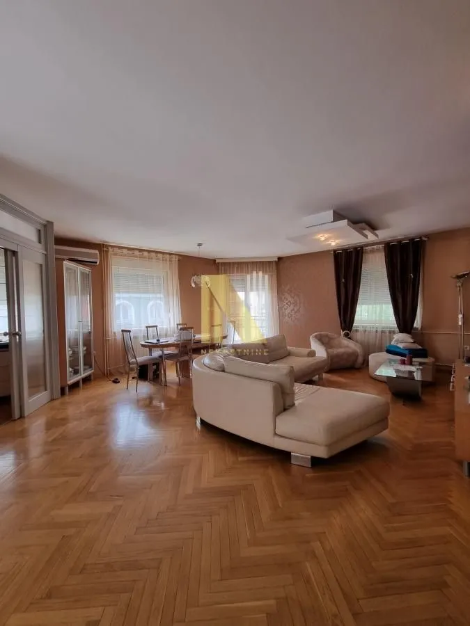 Prodaja, kuća, 500m², Telep, Novi Sad Sve Podlokacije