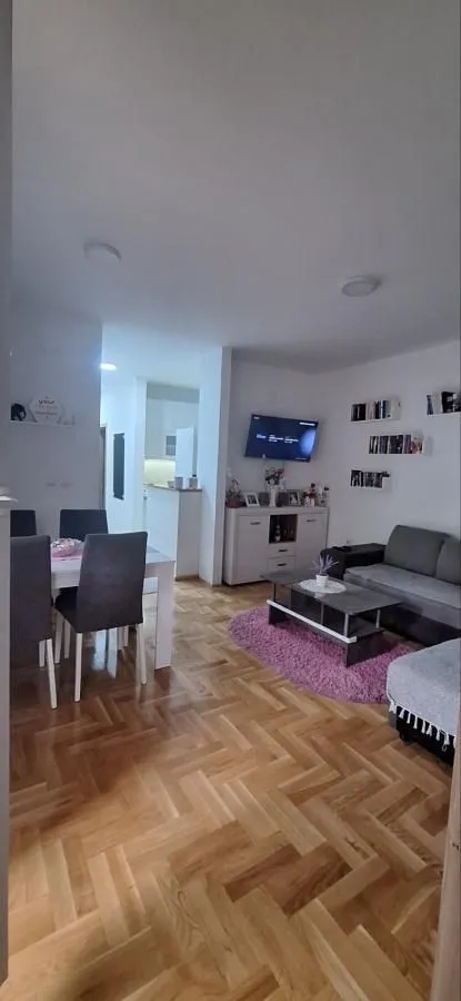Prodaja, dvosoban stan, 50m², Nova Detelinara, Novi Sad Sve Podlokacije