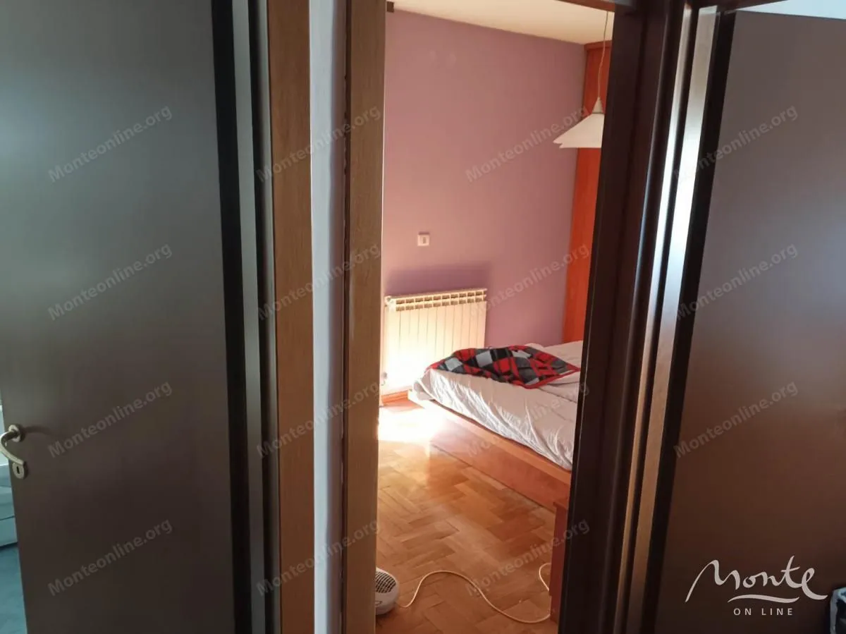 Prodaja, dvosoban stan, 96m², Stari Aerodrom, Podgorica
