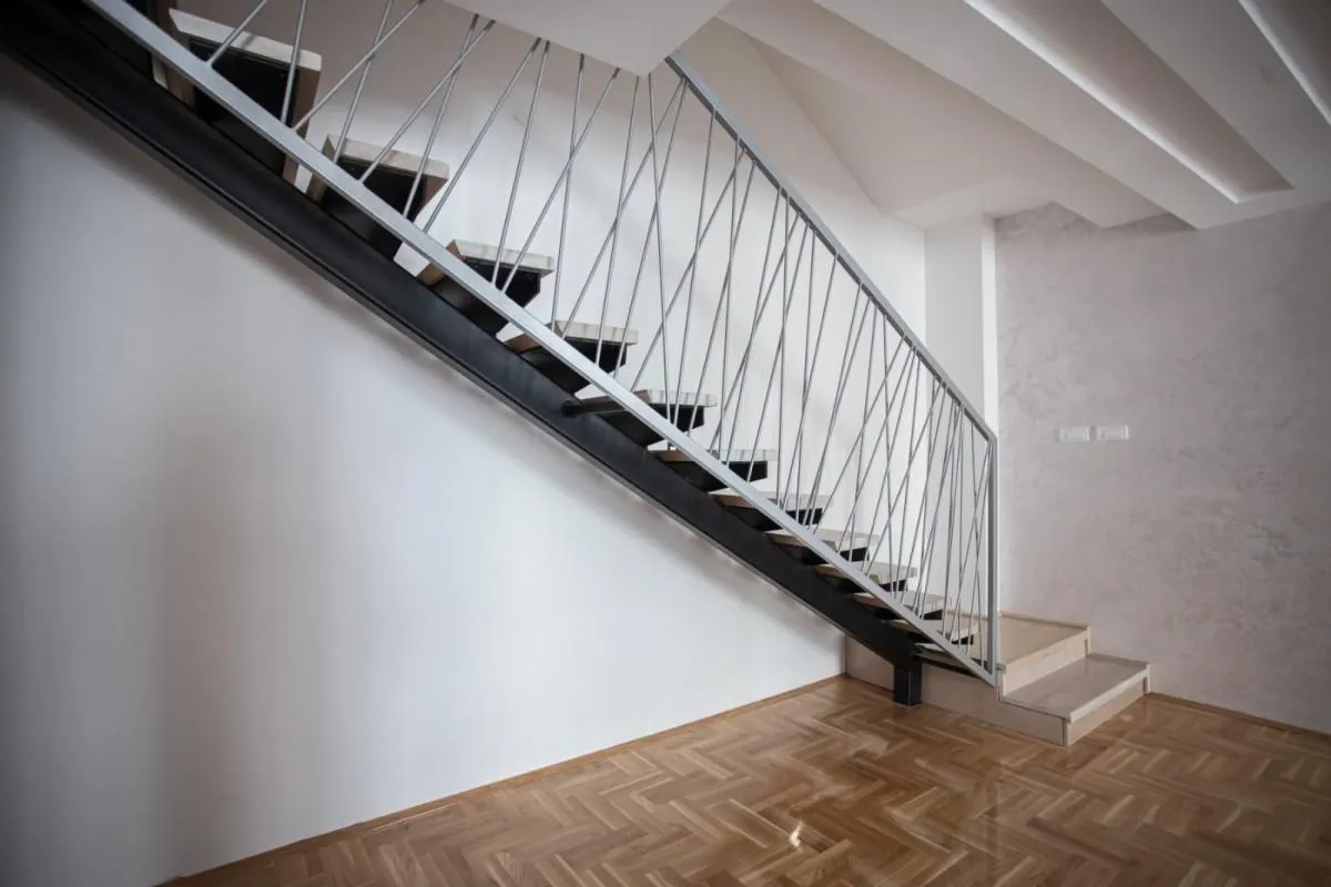 Sale, apartment, 135m², Dom zdravlja, Niš