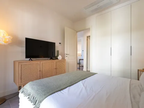 Sale, one bedroom apartment, 57m², Luštica Bay, Tivat - image 12