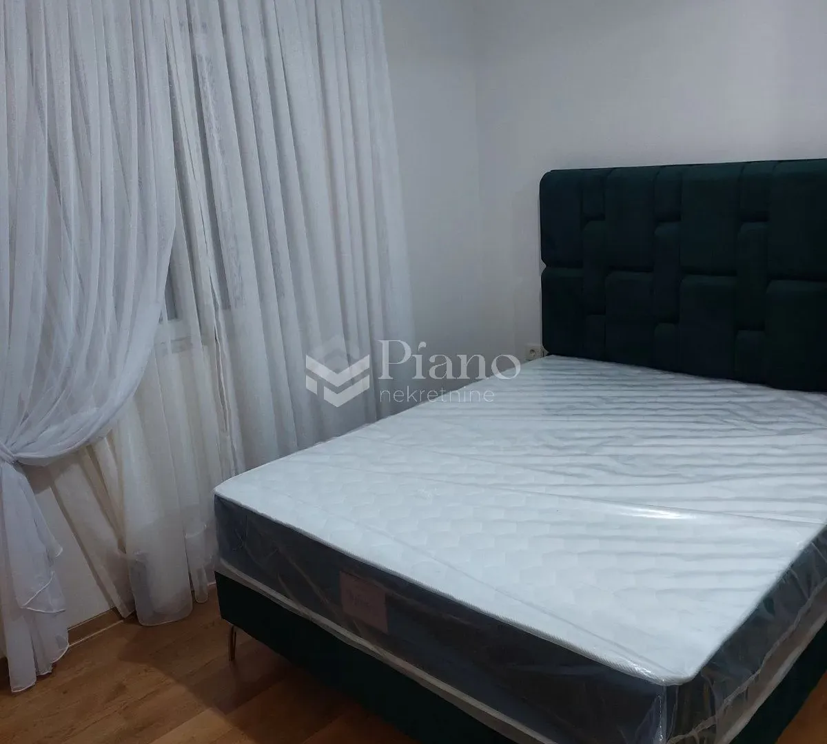 Rent, apartment, 75m², Zlatica, Podgorica