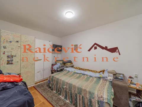 Prodaja, kuća, 196m², Arnajevo, Barajevo - image 13