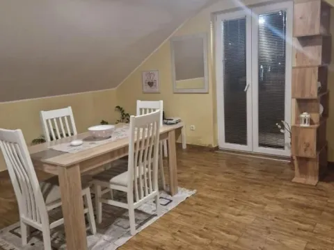 Izdavanje, jednosoban stan, 57m², Tivat, Crna Gora - image 3