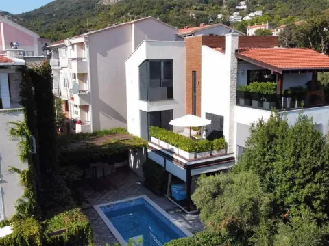 Prodaja, kuća, 292m², Podmaine, Budva - image 4