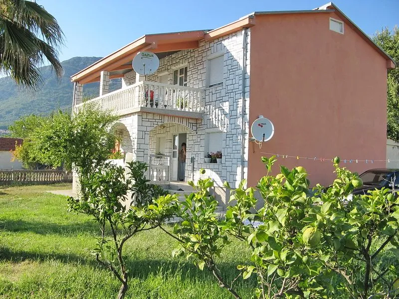 Prodaja, kuća, 192m², Bar, Crna Gora