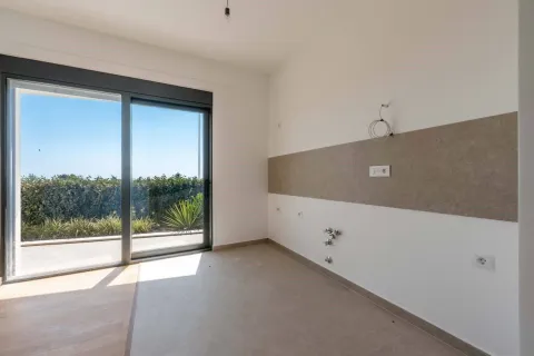 Prodaja, jednosoban stan, 49m², Petrovac, Budva - image 7