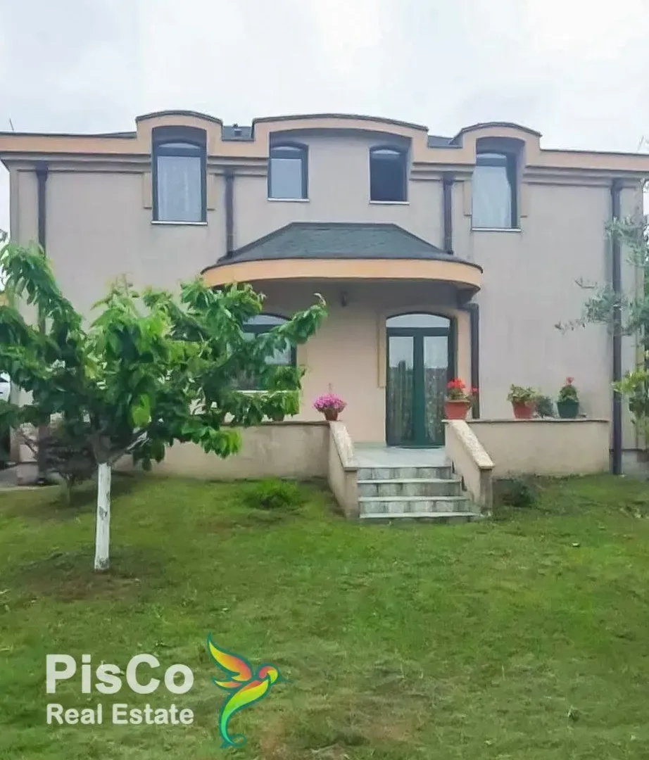 Izdavanje, kuća, 280m², Zabjelo, Podgorica